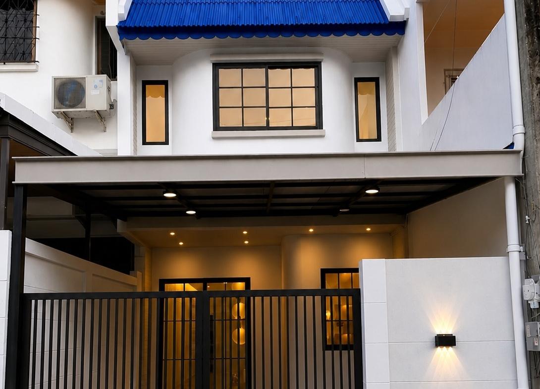 หมู่บ้าน ซอยเทพกระษัตรี บ้าน 3 นอน 4 น้ำ ต่อเติมครัวใหม่ ราคา 3.89 ล้านบาท