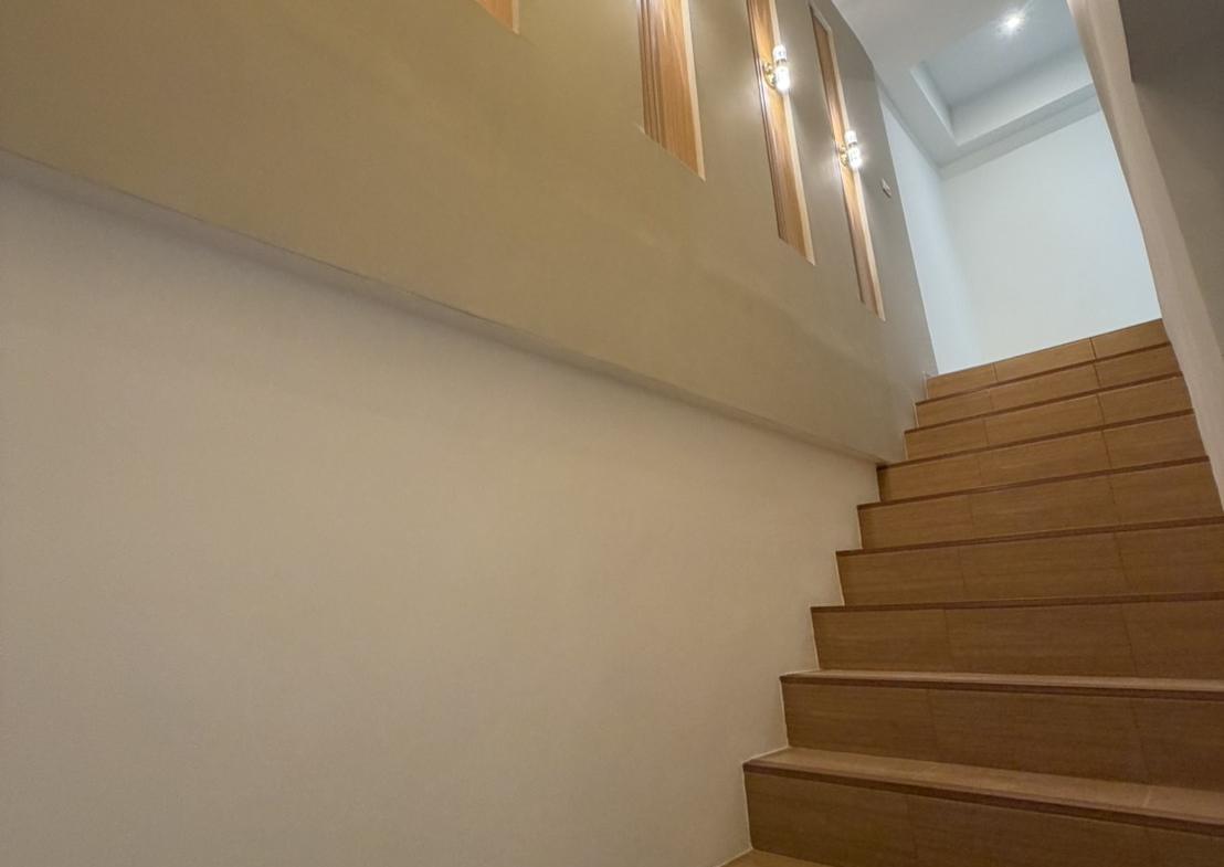 หมู่บ้าน ซอยเทพกระษัตรี บ้าน 3 นอน 4 น้ำ ต่อเติมครัวใหม่ ราคา 3.89 ล้านบาท